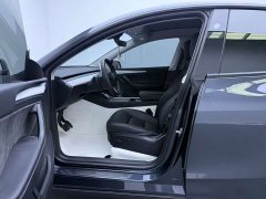 Tesla Model Y Rear-Wheel Drive - ფოტო 9