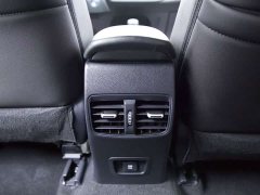 Toyota Corolla Hybrid 1.8H E-CVT Luxury - ფოტო 15