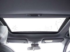 Toyota Corolla Hybrid 1.8H E-CVT Luxury - ფოტო 17