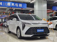 Toyota 2.0T Six-Seat Yun Shi Edition - ფოტო 3