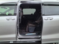 Toyota Sienna 2021 2.5L Hybrid Platinum Edition - ფოტო 12