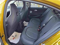 BMW 1 Series 125i M Sport Night Edition - ფოტო 9