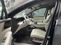 Denza BYD Denza N8L Flagship - ფოტო 6