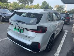 BMW iX1 xDrive30L M Sport Package - ფოტო 9