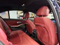 BMW 3 Series 330i M Sport Night Edition Package - ფოტო 12