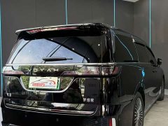 Voyah Lantu Dreamchaser PHEV AWD Luxury Kunpeng Edition - ფოტო 6