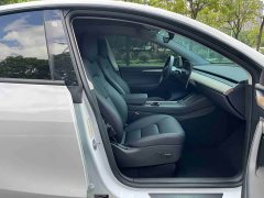 Tesla Model Y Rear-Wheel Drive - ფოტო 10