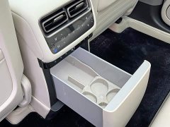 Li Auto i6 2025 Four-Wheel Drive Standard Edition - ფოტო 17