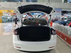 Tesla Model Y 2022 Rear-Wheel Drive - ფოტო 15