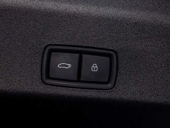 Li Auto MEGA Ultra Smart Refresh Edition - ფოტო 8