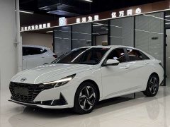 Hyundai Elantra 1.5L CVT Luxury - ფოტო 1