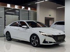 Hyundai Elantra 1.5L CVT Luxury - ფოტო 3