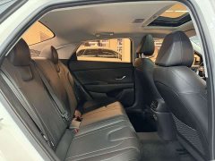 Hyundai Elantra 1.5L CVT Luxury - ფოტო 7