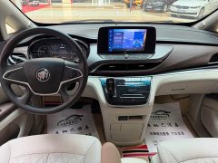 Buick GL8 Land Business Class Comfort Edition - ფოტო 12