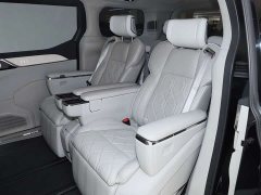 Volvo EM90 2025 Ultra Six-Seater - ფოტო 13