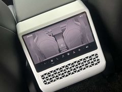 Tesla Model 3 High Performance All-Wheel Drive - ფოტო 18