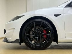 Tesla Model 3 High Performance All-Wheel Drive - ფოტო 5