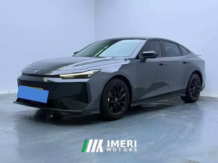 Changan UNI-V 1.5T Premium - ავტომობილი ჩინეთიდან