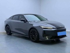 Changan UNI-V 1.5T Premium - ფოტო 3