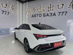 Hyundai Elantra 1.5L CVT GLX Elite - ფოტო 6