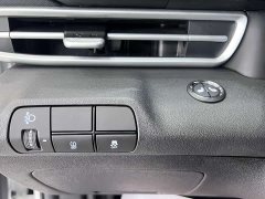 Hyundai Elantra 1.5L CVT GLX Elite - ფოტო 9