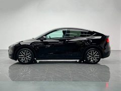 Tesla Model Y Facelift Long Range All-Wheel Drive - ფოტო 3