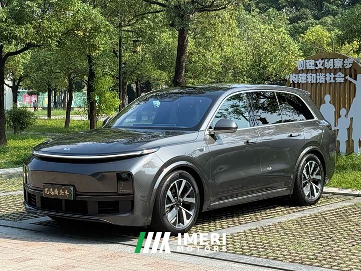 Li Auto L8 Pro - ავტომობილი ჩინეთიდან