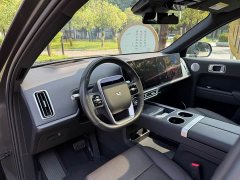 Li Auto L8 Pro - ფოტო 4