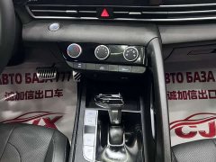 Hyundai Elantra 2023 1.5L CVT GLX Elite - ფოტო 13