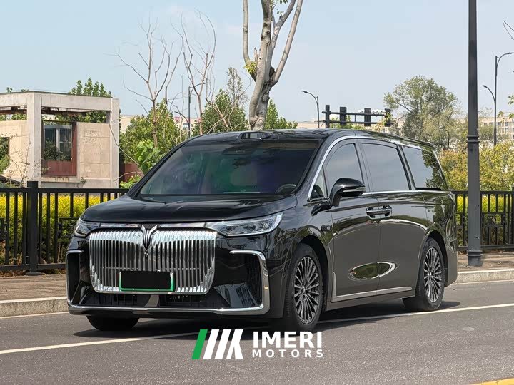 Voyah Lantu Dreamchaser PHEV Qiankun Ultra