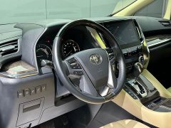 Toyota Alphard 2021 Hybrid 2.5L Premium Edition - ფოტო 10