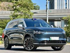 AITO M9 Extended Range Ultra 42kWh 6-Seater - ფოტო 3