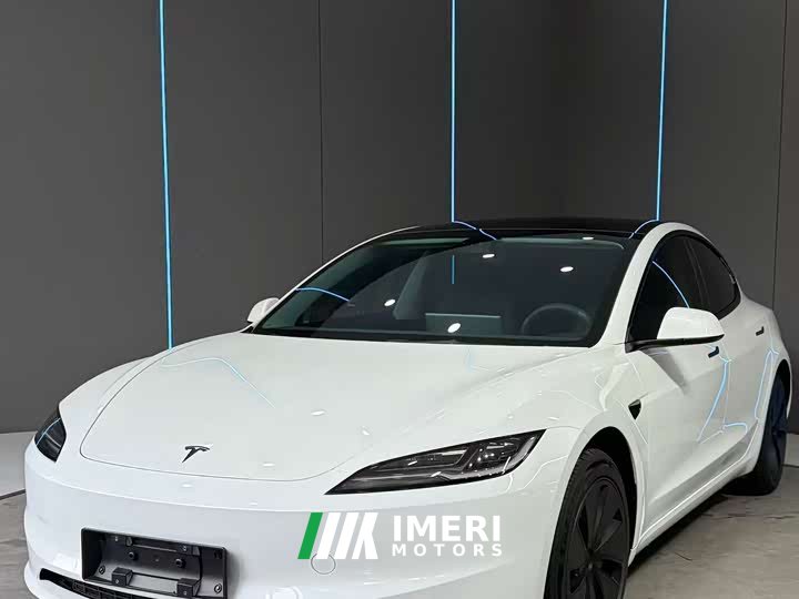 Tesla Model 3 Rear-Wheel Drive