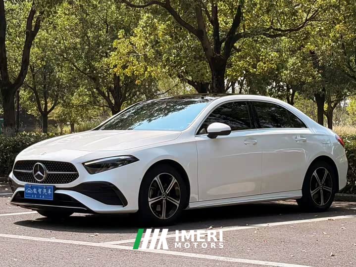 Mercedes-Benz A-Class A 200 L Fashion Edition