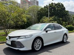 Toyota Camry 2019 Facelift 2.5G Luxury - ფოტო 1
