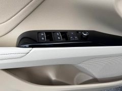 Toyota Camry 2019 Facelift 2.5G Luxury - ფოტო 19