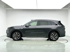 Li Auto L6 Max - ფოტო 8