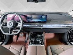 BMW 7 Series Facelift 735Li M Sport Package - ფოტო 10