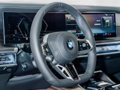 BMW 7 Series Facelift 735Li M Sport Package - ფოტო 9