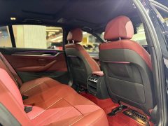 BMW 5 Series 530Li Premier M Sport Package - ფოტო 12