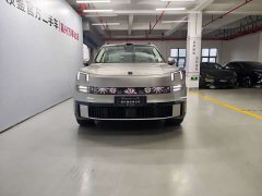 Lynk & Co Geely Lynk & Co 900 2.0T Ultra 6-Seater - ფოტო 2