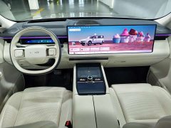 Lynk & Co Geely Lynk & Co 900 2.0T Ultra 6-Seater - ფოტო 4