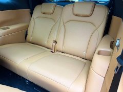 IM Motors Zhiji LS8 52 Max Luxury Six-Seater - ფოტო 16