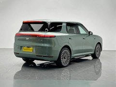 IM Motors Zhiji LS8 52 Max Luxury Six-Seater - ფოტო 6