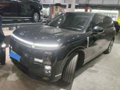 XPeng GX Extended Range 1585 AWD Ultra - ფოტო 1