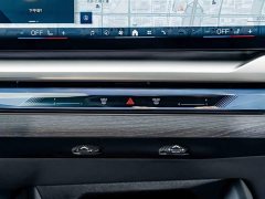 BMW 5 Series 530Li Luxury M Sport Package - ფოტო 14