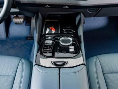BMW 5 Series 530Li Luxury M Sport Package - ფოტო 15