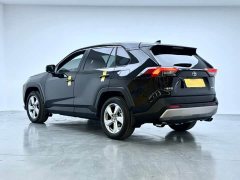 Toyota RAV4 2022 2.0L CVT FWD Fashion Edition - ფოტო 4
