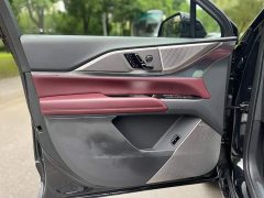 Cadillac XT5 2025 2.0T Platinum - ფოტო 13