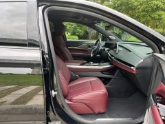 Cadillac XT5 2025 2.0T Platinum - ფოტო 15